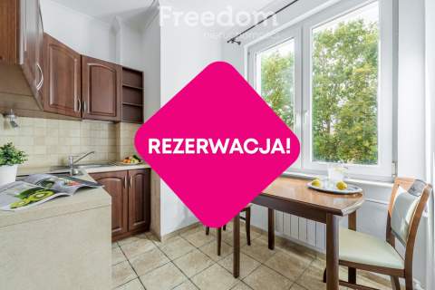 Kawalerka 23,33 m2 z oddzielną kuchnią.