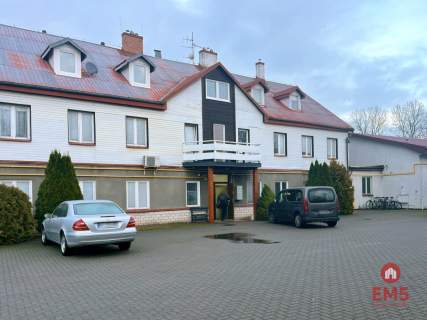 Świetna lokalizacja, duży parking