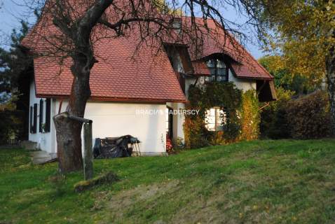 Dworek w Gierczycach