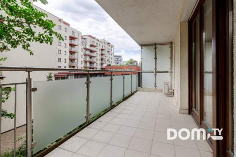 Duży Balkon, Z klimatyzacją, Umeblowane