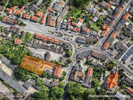 Budynek w centralnej części miejscowości Lubsko