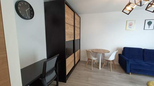 BEZPOŚREDNIO Kawalerka 26 m2 balkon KLINY Małysiaka 26A