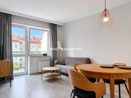Nowe 2 pokoje po remoncie 35 m Balkon