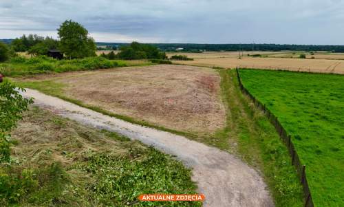    Działka budowlana w drugiej linii zabudowy   