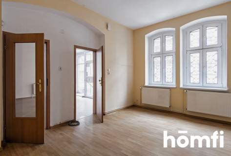 Wyjątkowa Kamienica na sprzedaż w Środzie Wlkp.