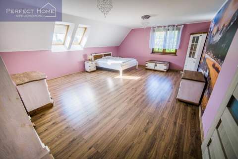 DOM W KICZYCACH 5 POKOI 849 m2 DZIAŁKI PODWÓJNY GARAŻ