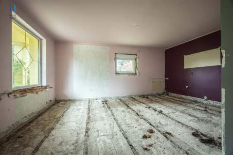 Dom na 3,7 ha przestrzeń i ogród