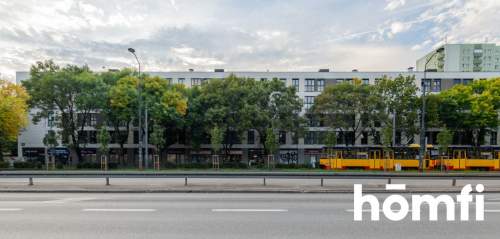 Ciche 3 pokoje z balkonem przy metrze Wilanowska