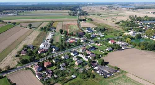 81/10 Działka Usługowa 33.39 ara Makowiska woj. Łódzkie