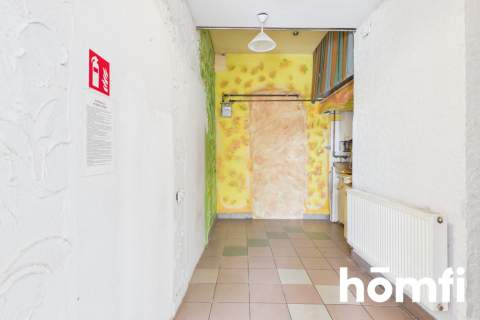 LOKAL 43 m -WITRYNA, WEJŚCIE Z ULICY TRZEBNICKIEJ