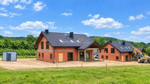 Wolnostojący dom / Duża działka / Widok na góry