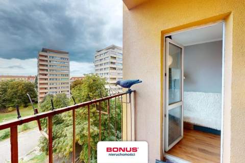 Atrakcyjne 2 pokojowe mieszkanie z windą, centrum