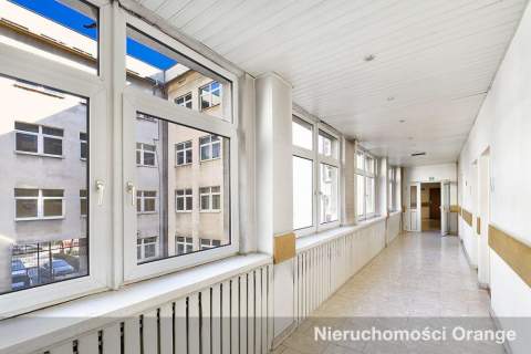 Atrakcyjna nieruchomość pod różnorodne usługi