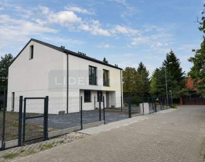 Nowoczesny dom CENTRUM ŁOMIANEK