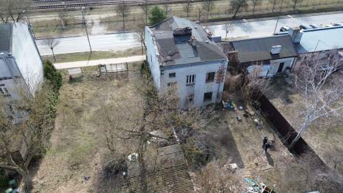Rembertów działka z kamienicą do rozbudowy