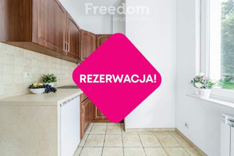 Kawalerka 23,33 m2 z oddzielną kuchnią.