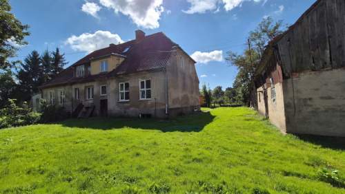 UNIKAT DWÓR NAD RZEKĄ TINA - RÓŻANY k. Elbląga