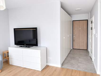 Duże studio miejsce postojowe planowana PKM