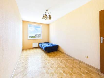 4 pokoje 72,32 m Balkon 8 m Psie Pole