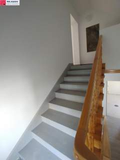 Kraków ul.Łużycka 1pok20m2 270tyś