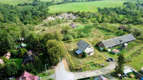 SMOLNIK W GMINIE KOMAŃCZA