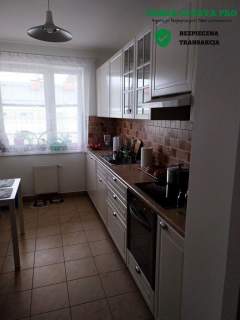 2 pokoje balkon 9,5 m miejsce postojowe