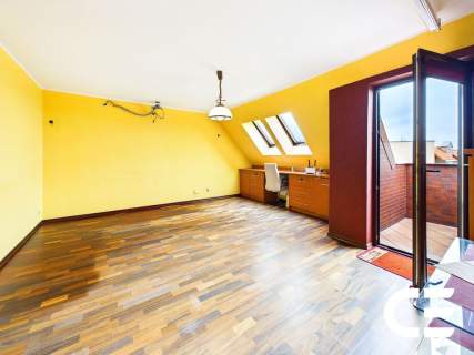 3 pokoje balkon piwnica 64,2 M Wiejska
