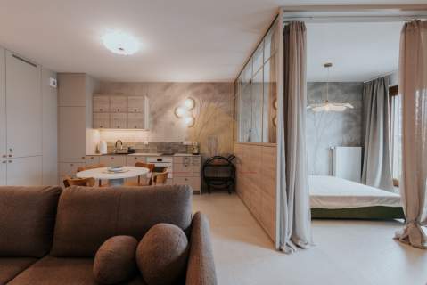 Mieszkanie w stylu Japandi w Midori House