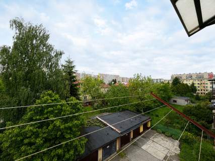 3 pokojowe, osobna kuchnia, balkon
