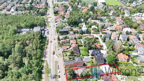 Działka budowlana z domem z lat 50