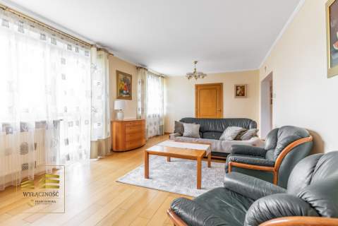 Apartament 3 pokoje Jutrzenki