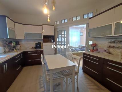 PRZESTRONNY DOM 220 m 13 ARÓW ZAMOŚĆ, UL. GÓRNA