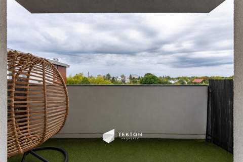 Duże 2 pokoje 56 m balkon piwnica Zakrzów