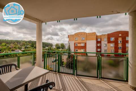 3 pokoje - duży balkon z widokiem na las