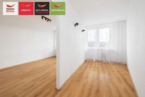2 pokoje balkon Falowiec blisko morza