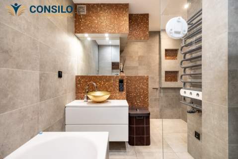 3 Pok. 82m2 Balkon Plac Bohaterów Getta