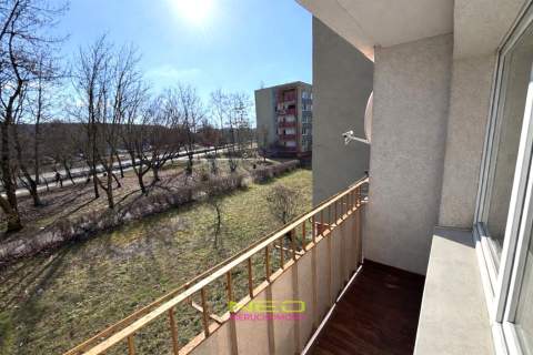 NOWA CENA Jasne M2 duży balkon 1 piętro