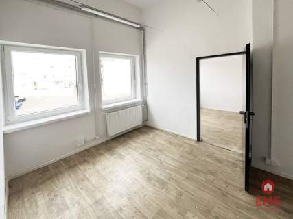 Kompleks biurowo magazynowy