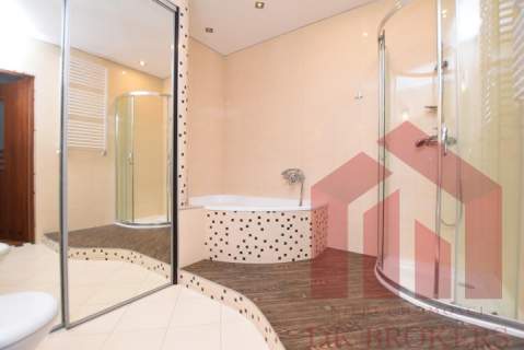 57 m2, 2 sypialnie kuchnia z salonem/jadalnią