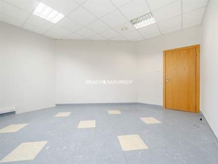 LOKAL OK 15,5 M2 BIUROWY PRĄDNIK BIAŁY -BIUROWIEC