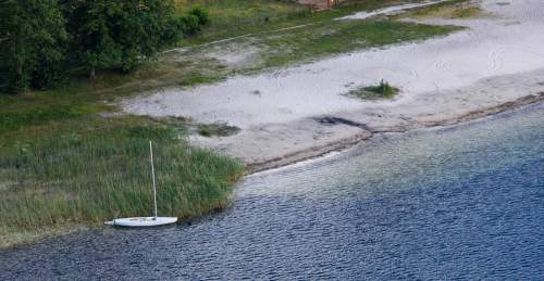 Jezioro Piaseczno-działki blisko plaży