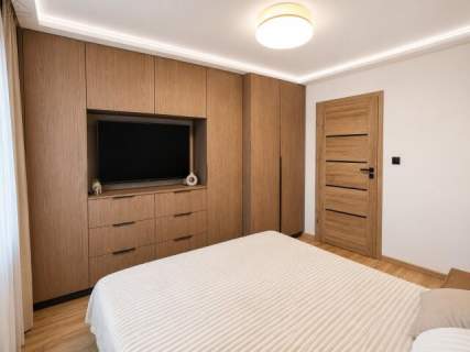 2-pokojowe mieszkanie po generalnym remoncie 45,10 m2 parter...
