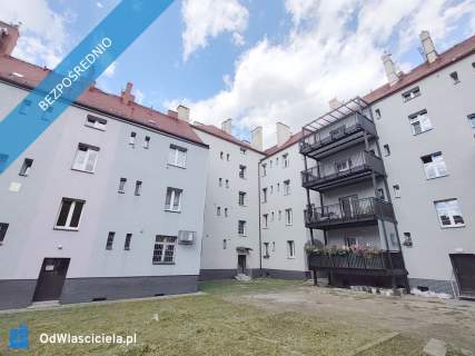 Przestronne 75 m w Śródmieściu 3 pokoje Niski czynsz Ośw