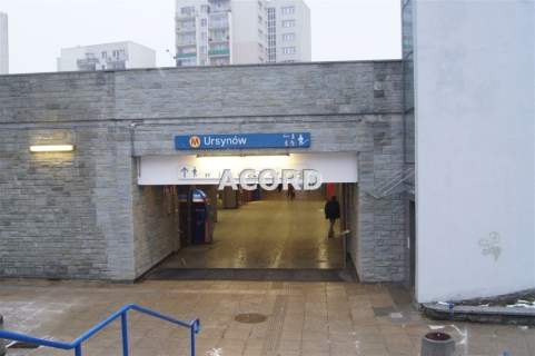 34 m2 metro Ursynów os zamknięte 2000r