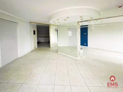 Lokal 80 m2 na parterze