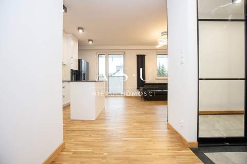 Nowy Apartament 60 m z Tarasem i Ogródkiem