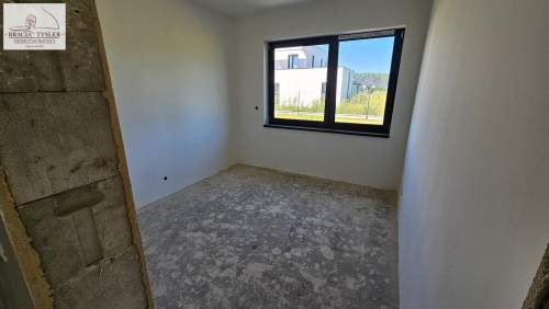 180/600 m2 DOM Bliźniak 5 pokoi Bożenkowo 995.000
