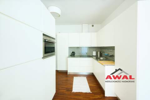 Uroczy apartament z dużym tarasem Jurata