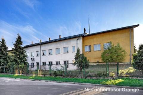 Duża nieruchomość pod usługi w centrum miasta