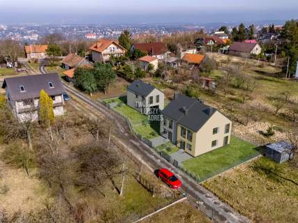 NOWOCZESNY DOM Z POMPĄ CIEPŁA - bliźniak